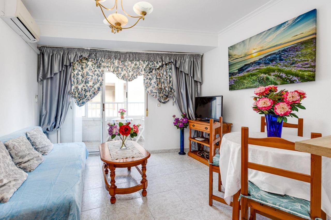 Apartment Concordia Torrevieja Bagian luar foto